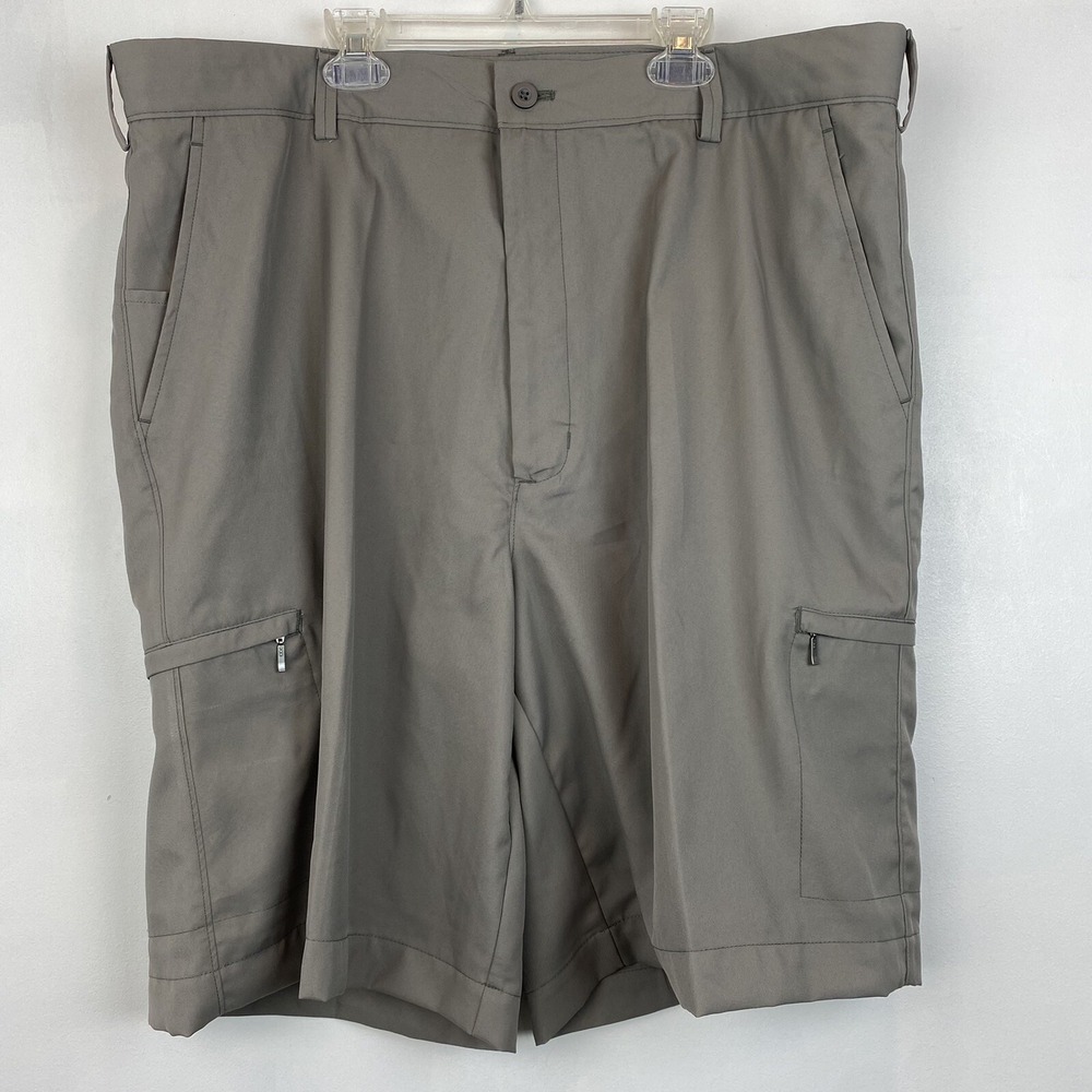 Snake Eyes Golf Shorts Mens 40 Beige Flat Front Cargo Polyester Dry-18 Khaki